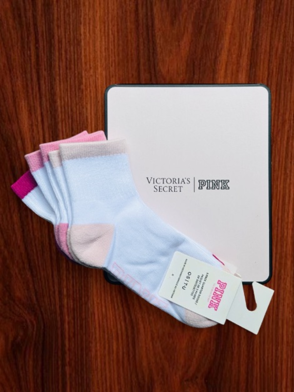🆕🧦 PINK Quarter Crew Contrast Logo Socks 3 Pack Victoria’s Secret NWT